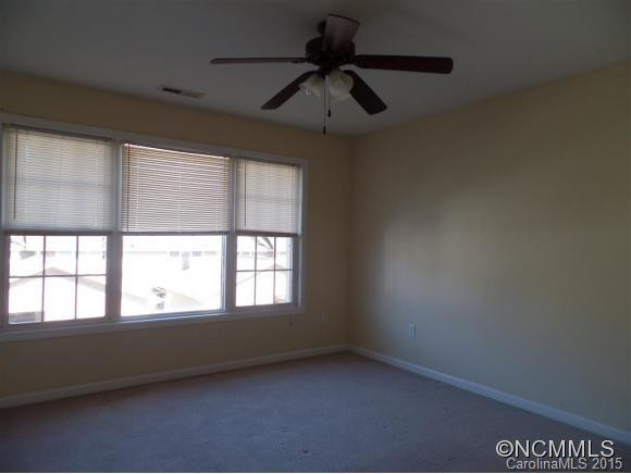 32 Rotunda Circle - Photo 13