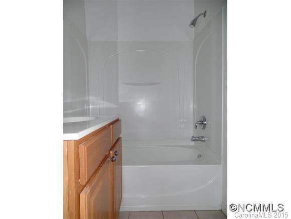 32 Rotunda Circle - Photo 16