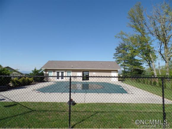 32 Rotunda Circle - Photo 19