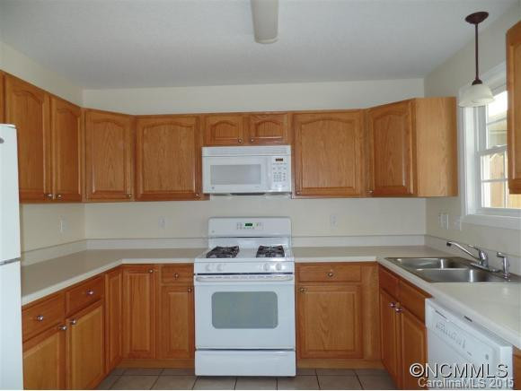 32 Rotunda Circle - Photo 8