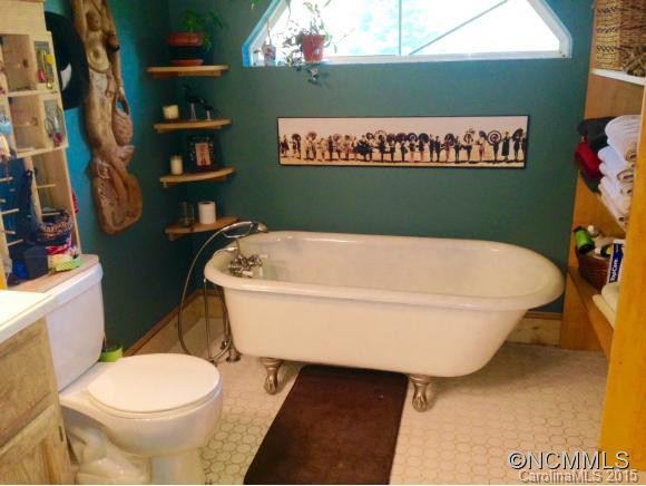 63 Howard Street - Photo 14