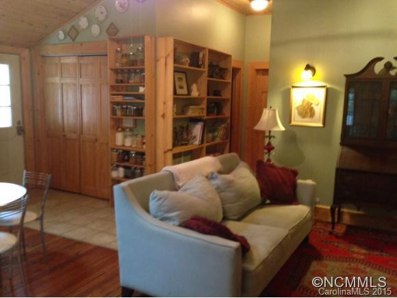 63 Howard Street - Photo 7