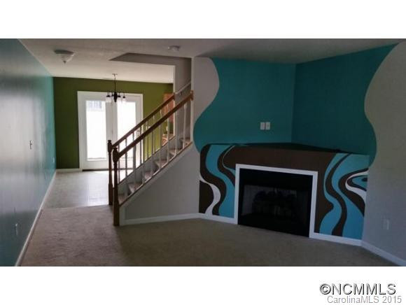 136 Lanceford Cir - Photo 2