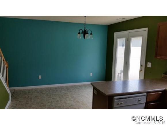 136 Lanceford Cir - Photo 5