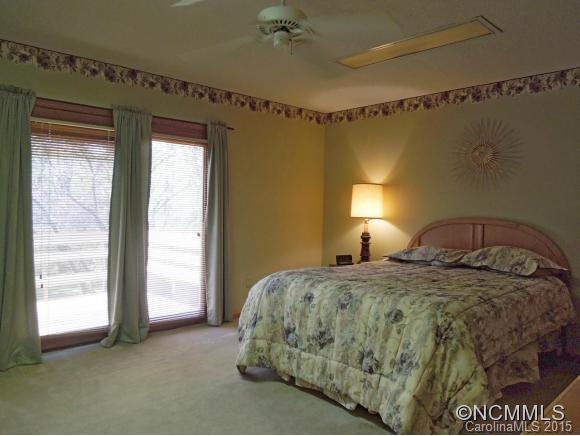 124 Blue Ridge Dr - Photo 11