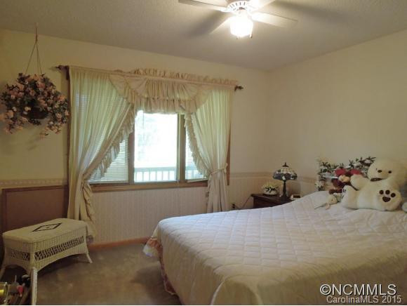 124 Blue Ridge Dr - Photo 12