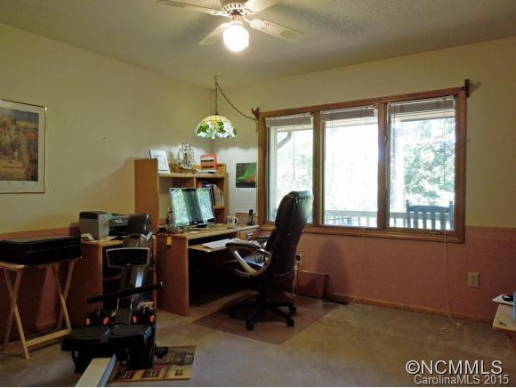 124 Blue Ridge Dr - Photo 13