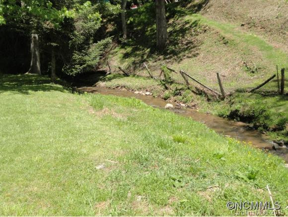 1532 Newfound Road - Photo 9