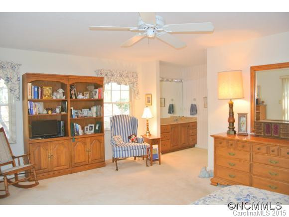 33 Tinequa Drive - Photo 13