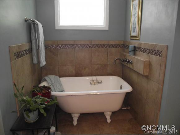 2085 Deep Woods Drive - Photo 12