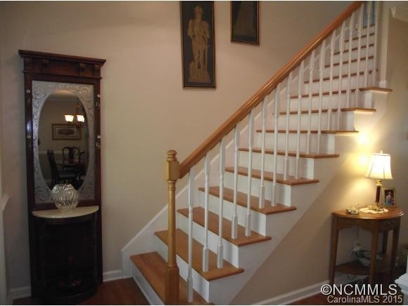 2085 Deep Woods Drive - Photo 7