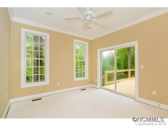 215 Deerwood Lane - Photo 16
