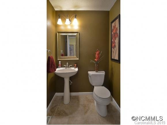 48 CAIRNES CIRCLE - Photo 19