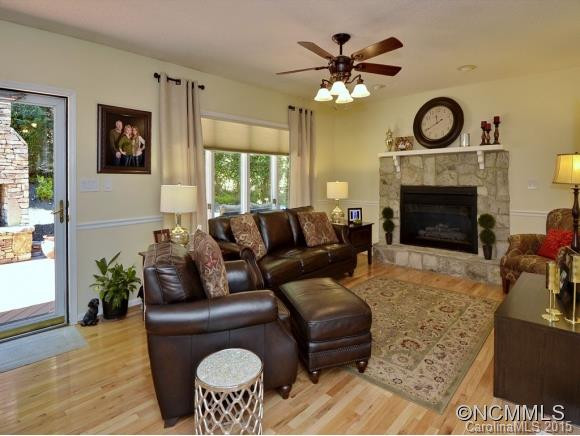 48 CAIRNES CIRCLE - Photo 8