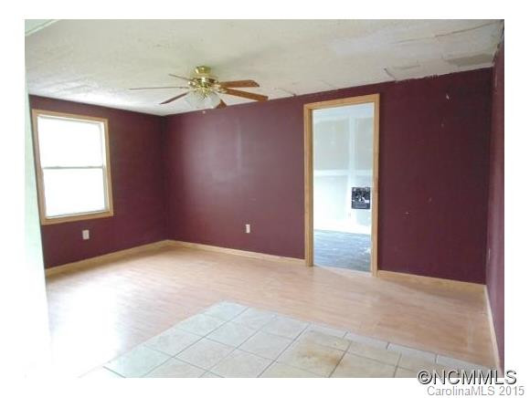 69 W. Crawford Street - Photo 5