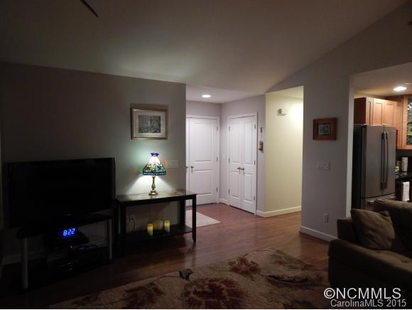 39 Nancy Street - Photo 4