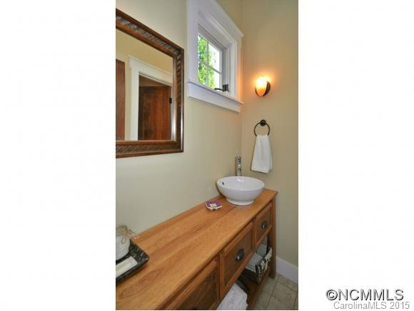 48 SUGAR MAPLE DRIVE - Photo 17