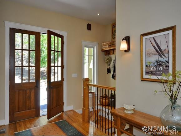 48 SUGAR MAPLE DRIVE - Photo 3