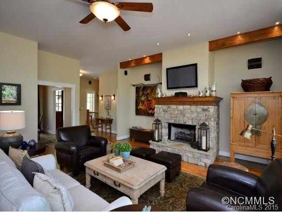 48 SUGAR MAPLE DRIVE - Photo 6