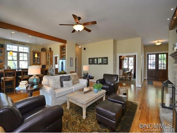 48 SUGAR MAPLE DRIVE - Photo 8
