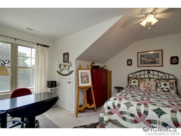 64 Downing Park Court #Townhome 3 - Photo 8