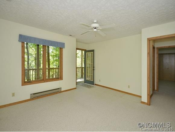 36 PATRIOTS DRIVE - Photo 15