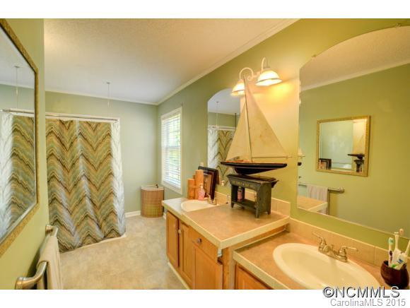 131 Maple Dr - Photo 13