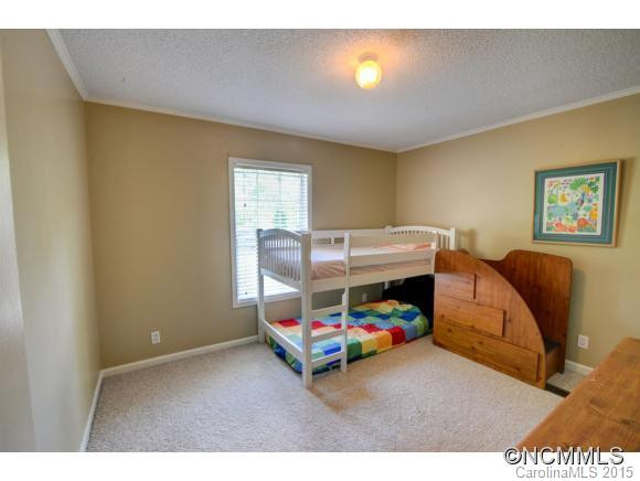 131 Maple Dr - Photo 16