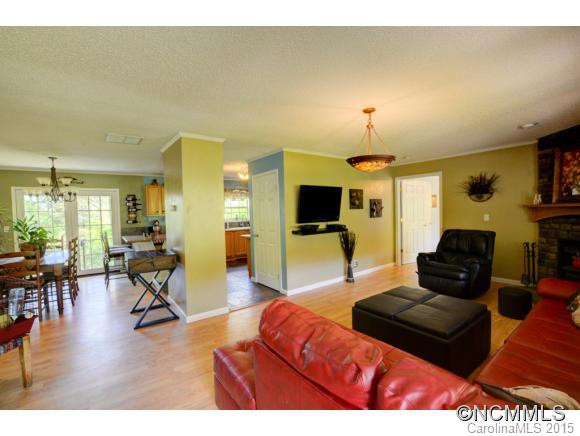 131 Maple Dr - Photo 8