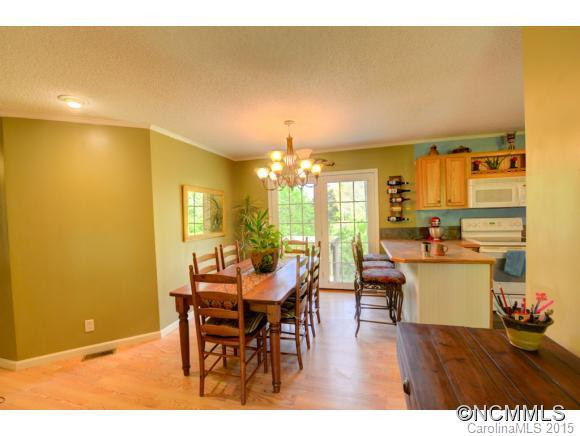 131 Maple Dr - Photo 9