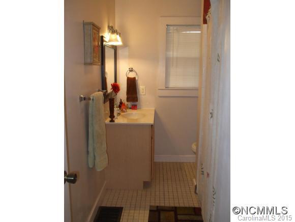 143 Cedar Lane - Photo 7