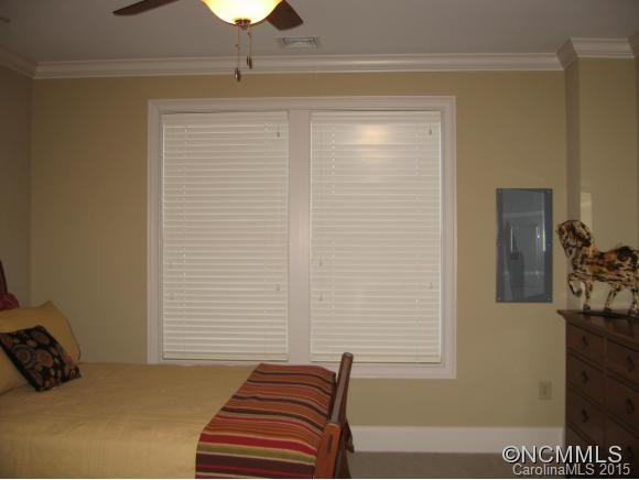 350 East Allen, Unit 101 - Photo 9