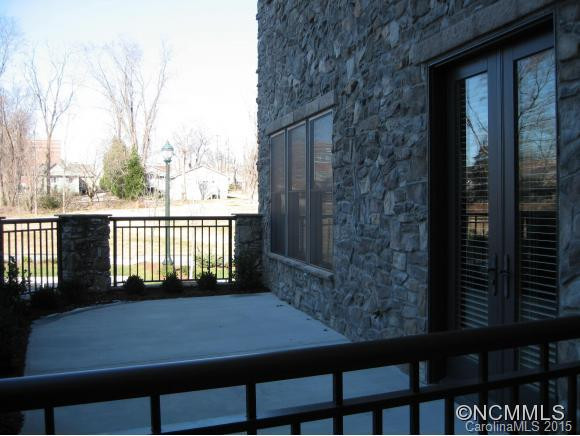 350 East Allen, Unit 101 - Photo 10