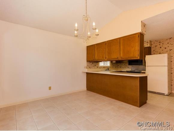 524 Belvidere Court - Photo 11