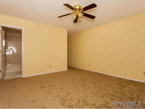 524 Belvidere Court - Photo 12