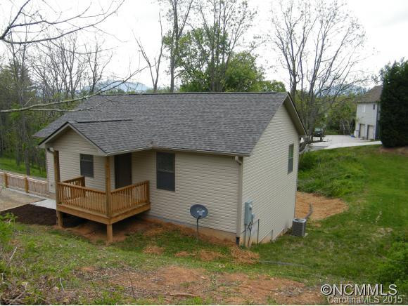 85 1/2 Wesley St. - Photo 17