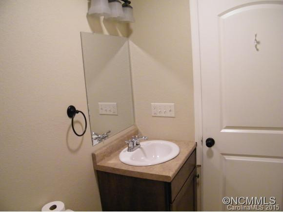 85 1/2 Wesley St. - Photo 10