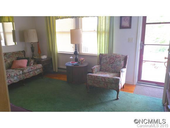 377 Brooklyn Road - Photo 4