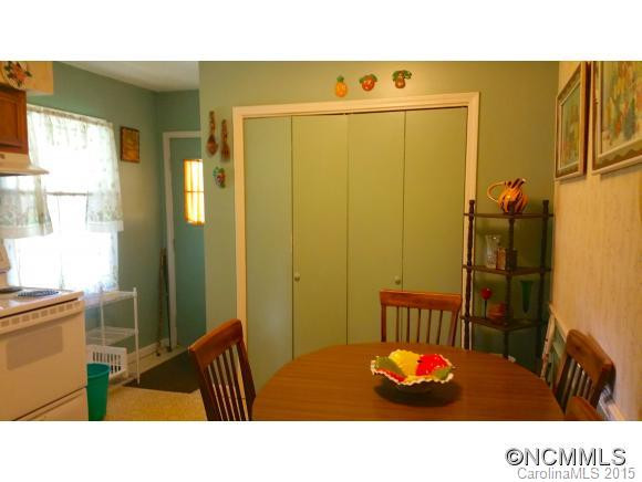 377 Brooklyn Road - Photo 5