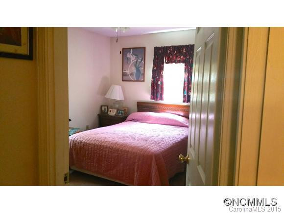 377 Brooklyn Road - Photo 8