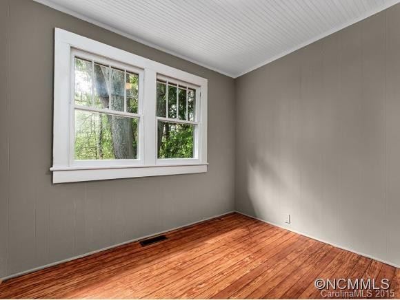 93 FAIRFAX AVENUE - Photo 13