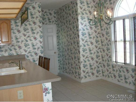 56 Nathan Court - Photo 8