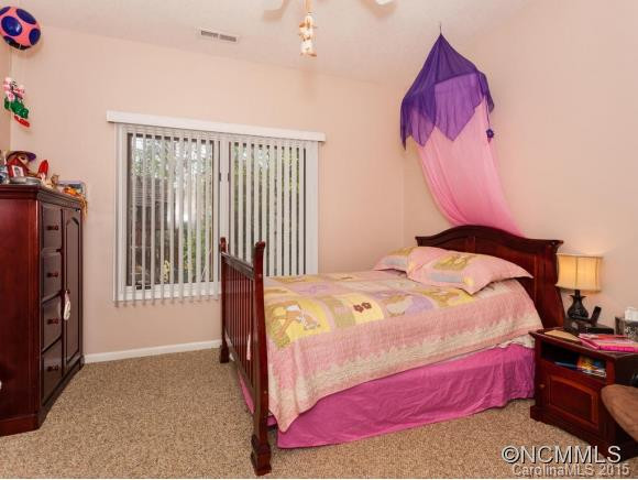31 Spring Hill Drive - Photo 13