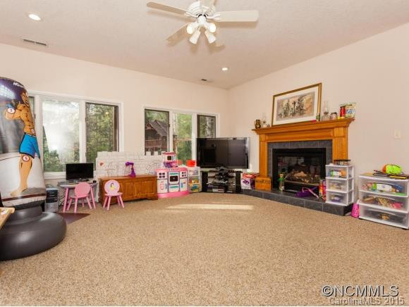 31 Spring Hill Drive - Photo 16