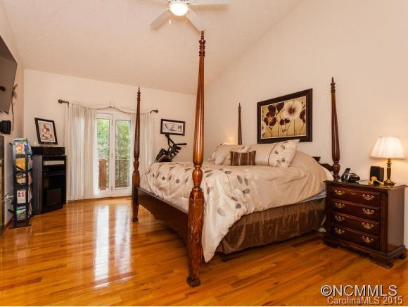 31 Spring Hill Drive - Photo 8
