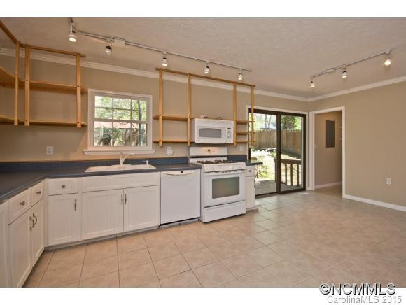 206 Pine St - Photo 6