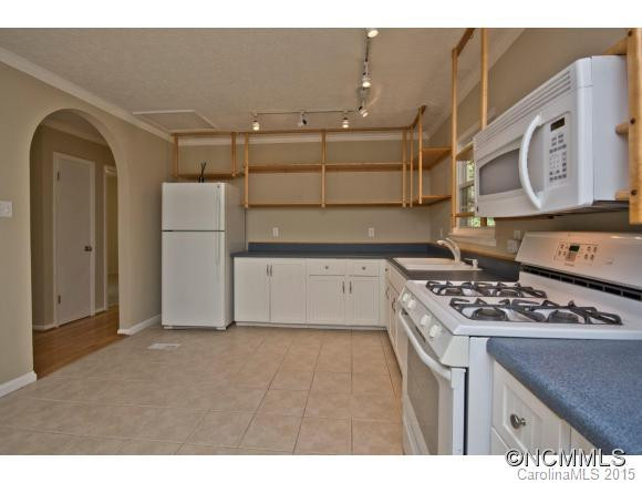 206 Pine St - Photo 8