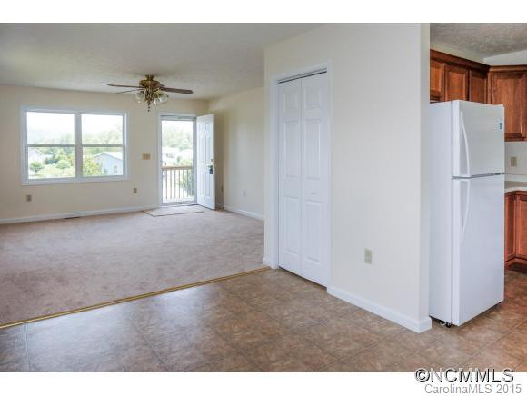 302 Ida Rogers Dr - Photo 3