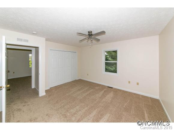 302 Ida Rogers Dr - Photo 5