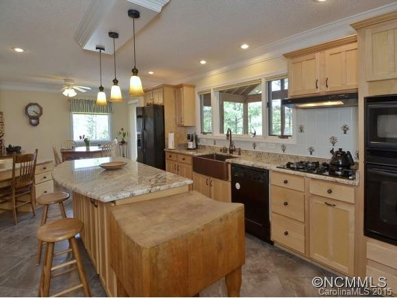 30 HILLCREEK DRIVE - Photo 8